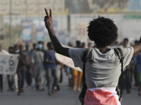 Sudan: one year after the military coup, a civilian transition is more than ever necessary